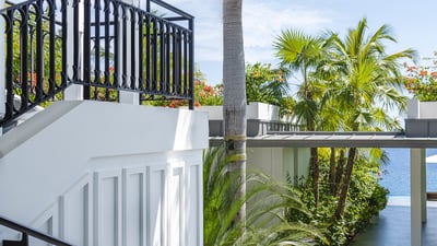 Luxury Villa Photo #23