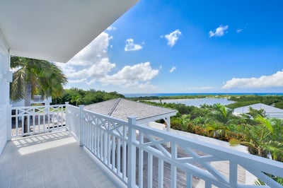 Luxury Villa Photo #5