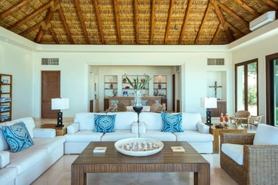 Luxury Villa Photo #29