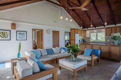Luxury Villa Photo #17