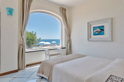 Luxury Villa Photo #80