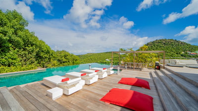 Luxury Villa Photo #10