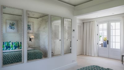 Luxury Villa Photo #40