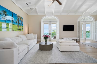 Luxury Villa Photo #47