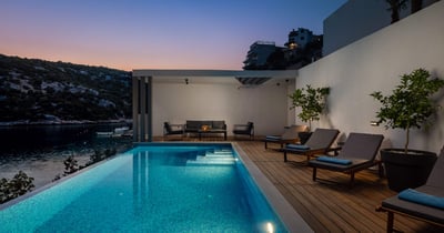 Luxury Villa Photo #6
