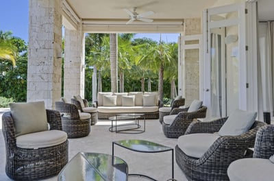 Luxury Villa Photo #5