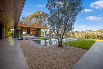 Luxury Villa Photo #13