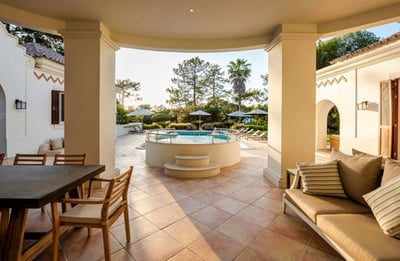 Luxury Villa Photo #5