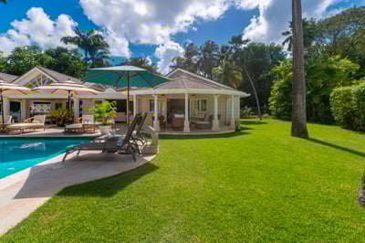 Luxury Villa Photo #3