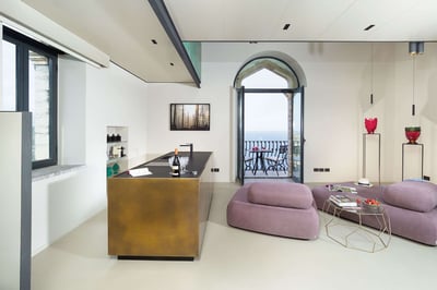 Luxury Villa Photo #18