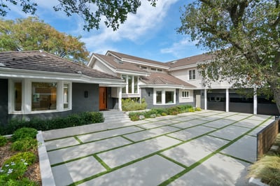 Luxury Villa Photo #6