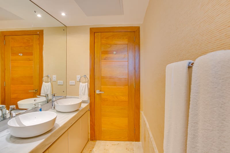 Hacienda C1 | Sol Invictus