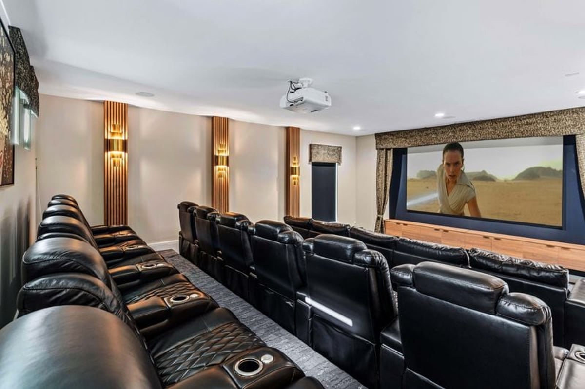 Paradise Palisade Estate