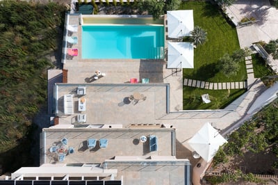 Luxury Villa Photo #2