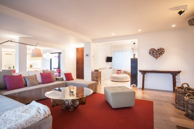 Luxury Villa Photo #25