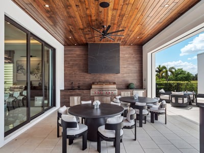 Luxury Villa Photo #13