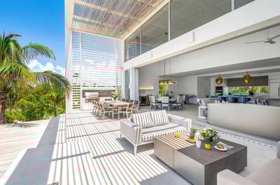 Luxury Villa Photo #12