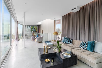 Luxury Villa Photo #27