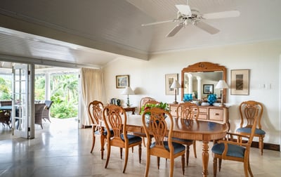 Luxury Villa Photo #5