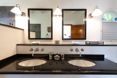 Luxury Villa Photo #25
