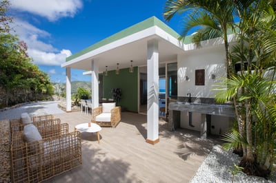 Luxury Villa Photo #14