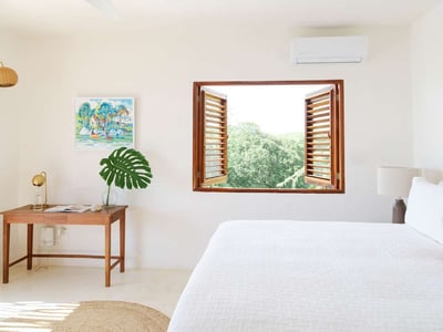 Luxury Villa Photo #21