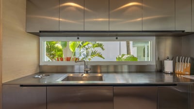 Luxury Villa Photo #36