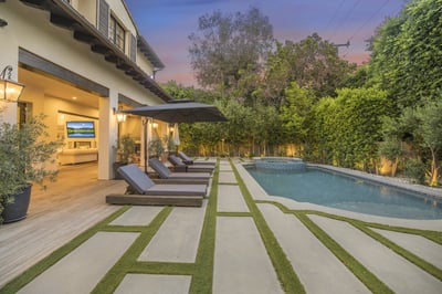 Luxury Villa Photo #5