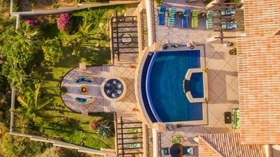 Luxury Villa Photo #33