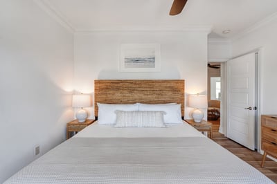 Luxury Villa Photo #34