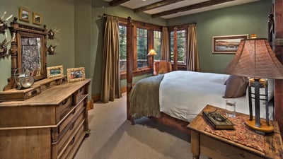 King  suite, lower level with views