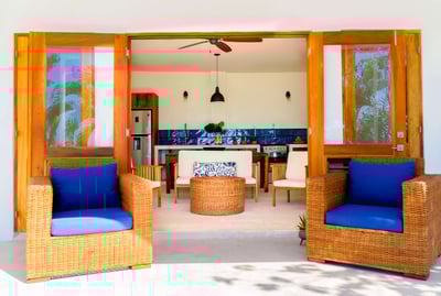 Luxury Villa Photo #8