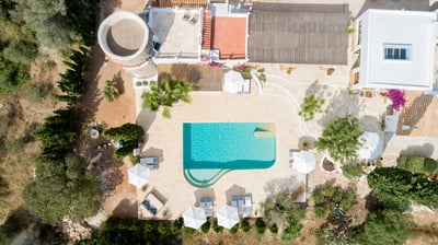 Luxury Villa Photo #2