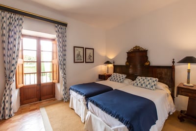 Luxury Villa Photo #41