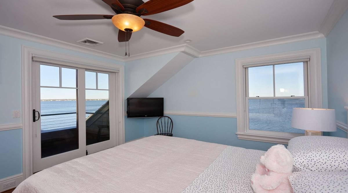 Shinnecock Bay Beach House Quogue, New York Rental Escapes