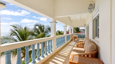 Luxury Villa Photo #5