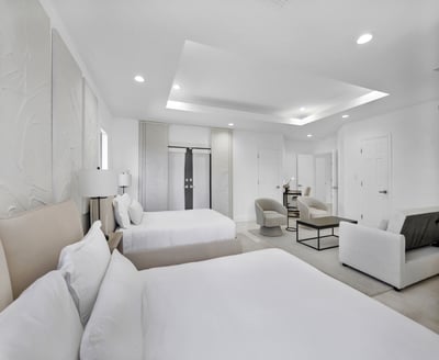 Luxury Villa Photo #49