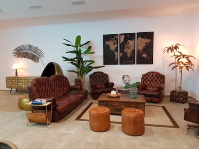 Luxury Villa Photo #12