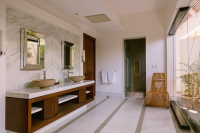 Luxury Villa Photo #110