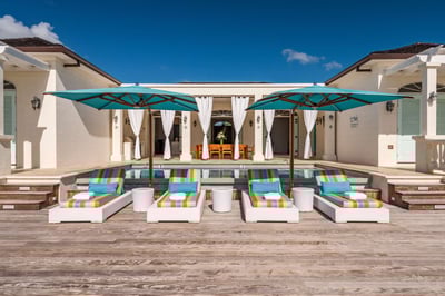 Luxury Villa Photo #13