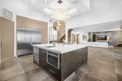Luxury Villa Photo #37