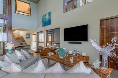 Luxury Villa Photo #55