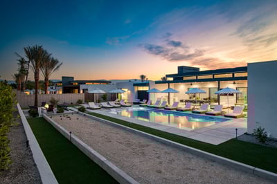 Luxury Villa Photo #10