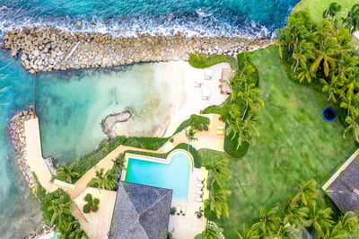 Luxury Villa Photo #2