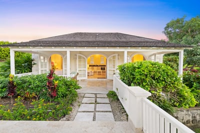 Luxury Villa Photo #19