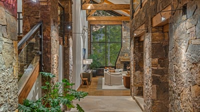 Luxury Villa Photo #13