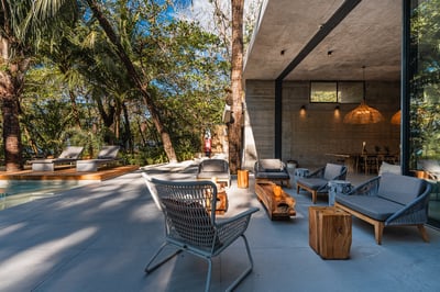 Luxury Villa Photo #12