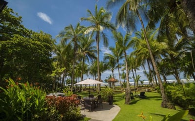 Luxury Villa Photo #6