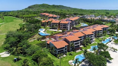 Luxury Villa Photo #20