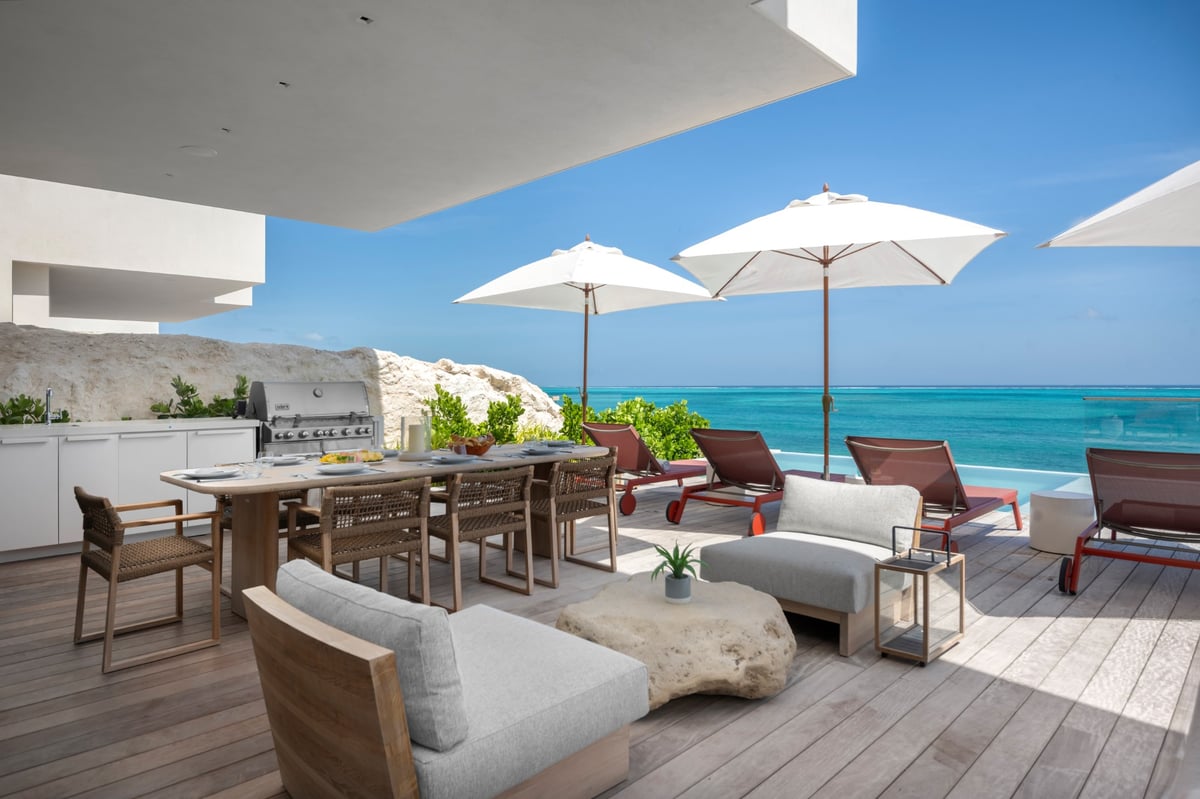 Three Bedroom Ocean Front Beach House villa rental - 1